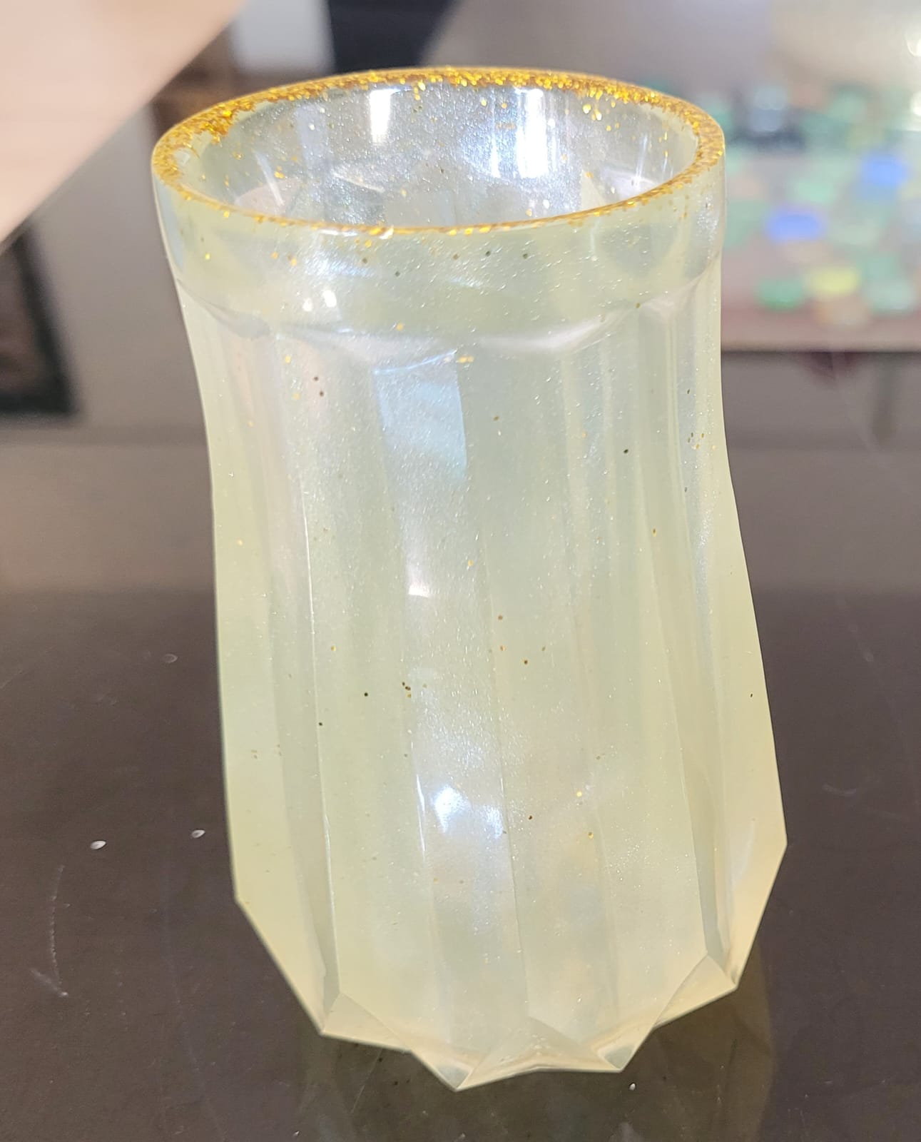 Vase /- cum Pen-stand